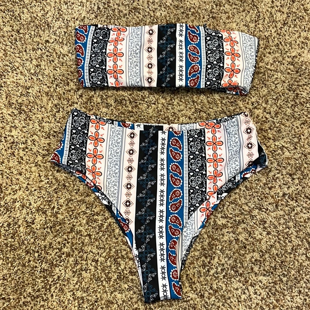 FINAL $ DROP ❗️ NWOT bandeau two piece bikini